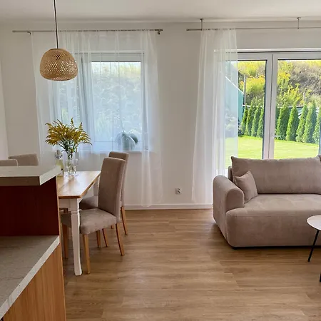 Uroczy Nad Junem W Mragowie مارونجوفو